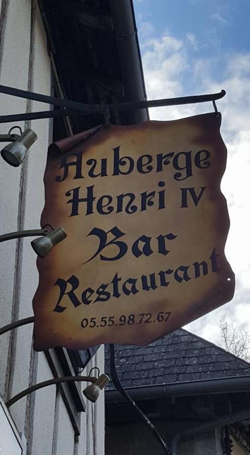 Auberge Henri IV Segur-le-Chateau Екстер'єр фото